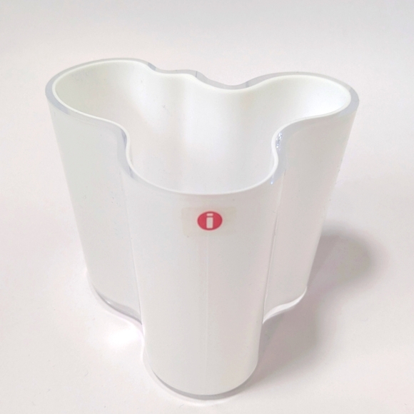 Iittala Alvar Aalto Glass Vase With Box, 4.5 x 3.5 x 4, White